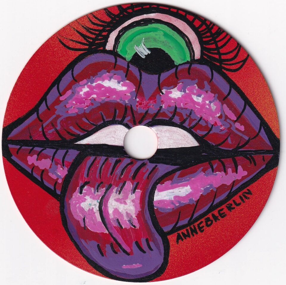 CD Lippe Zunge links unten Auge